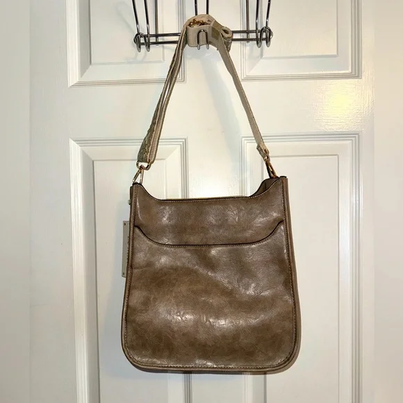 Le Miel shoulder bag NWT Front Pocket Grey - Picture 1 of 7